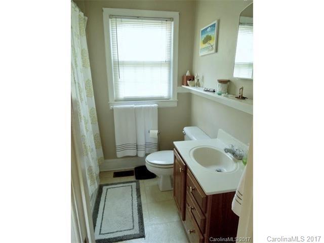 671 Marsh Road Charlotte, NC 28209 - Photo 5 of 9