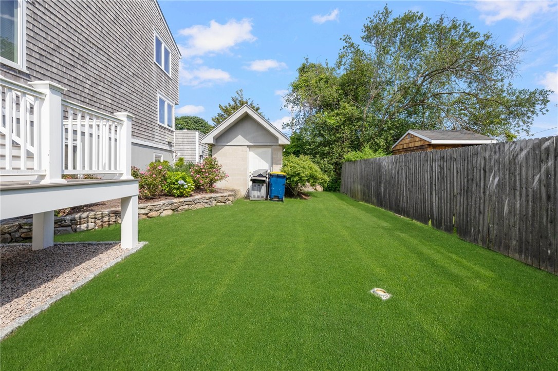 171 Camden Road Narragansett, RI 02882 - Photo 18 of 47