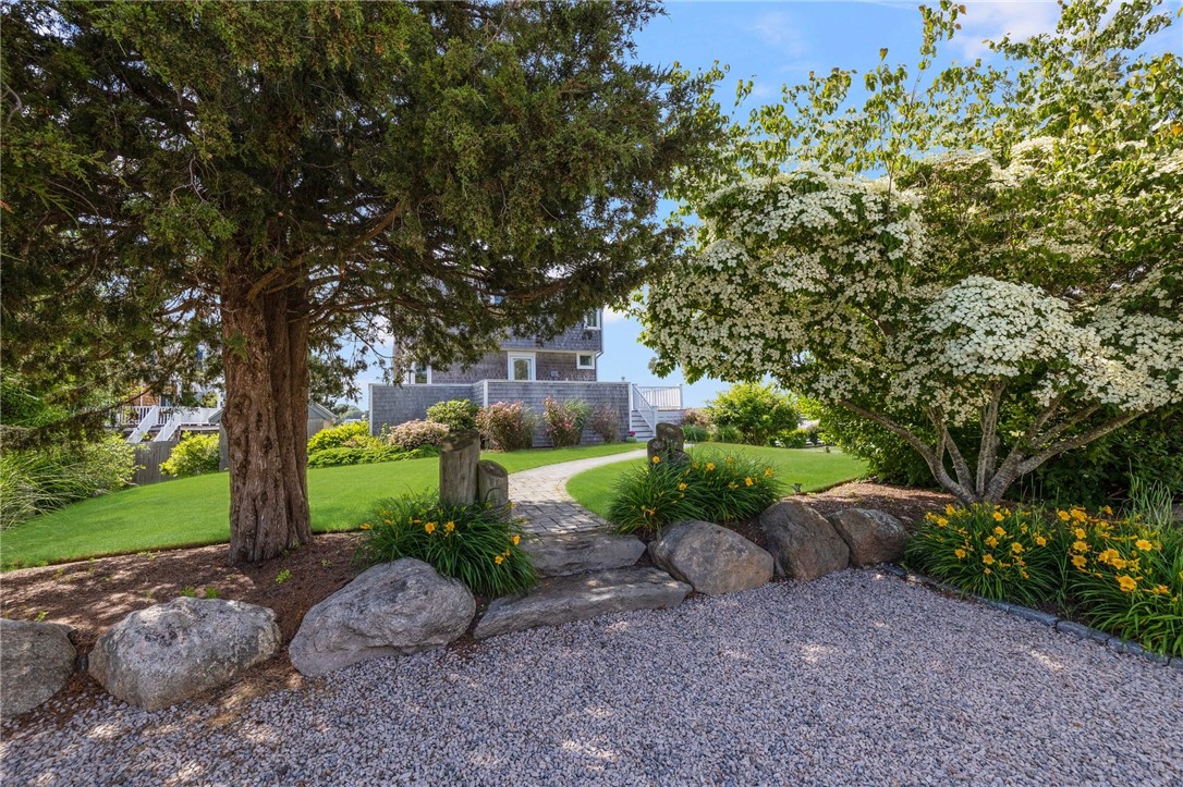 171 Camden Road Narragansett, RI 02882 - Photo 8 of 47