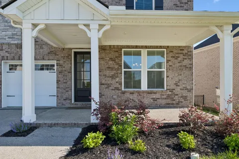 $689,900 | 226 Pin High Drive, Mount Juliet, TN 37122