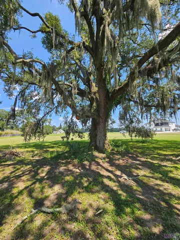 $135,000 | Lot Z-1 Lot Z-1 E Cessna Street, Gonzales, LA 70737