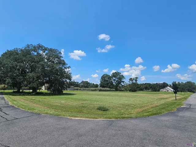 $135,000 | Lot Z-1 Lot Z-1 E Cessna Street, Gonzales, LA 70737