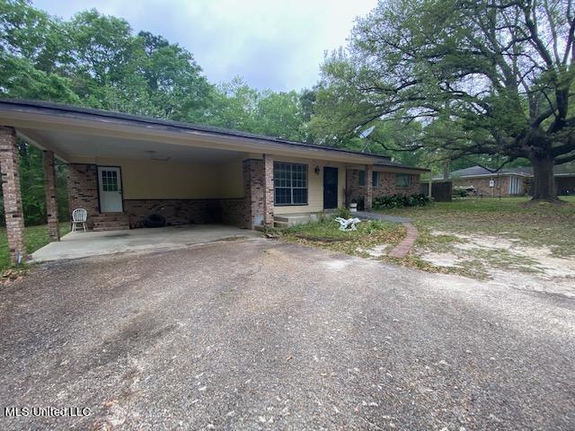 4100 Crowley Road Moss Point, MS 39562 - Photo 1 of 14 Front View