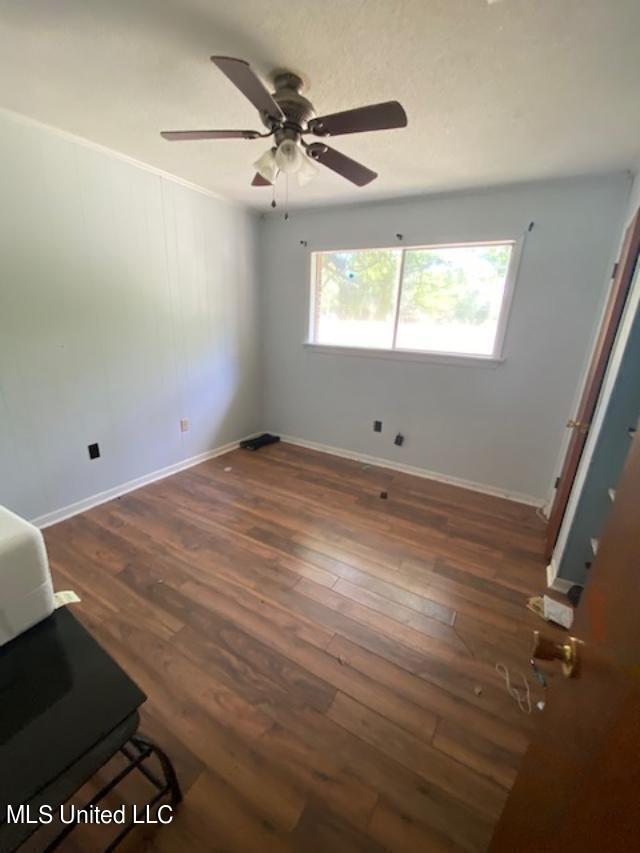 4100 Crowley Road Moss Point, MS 39562 - Photo 9 of 14 thumbnail (9)