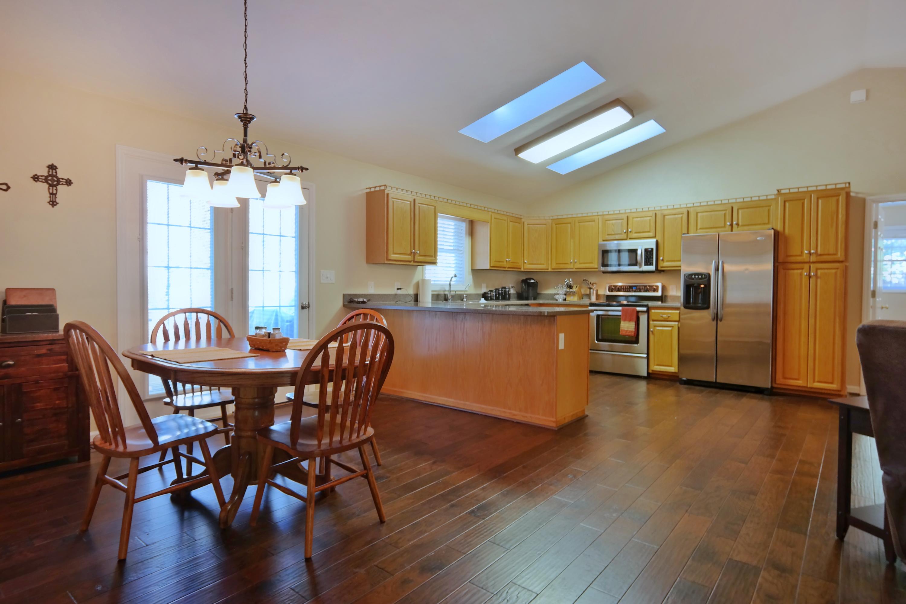 3136 Springwood Road Fincastle, VA 24090 - Photo 10 of 31 Hardwood Floors
