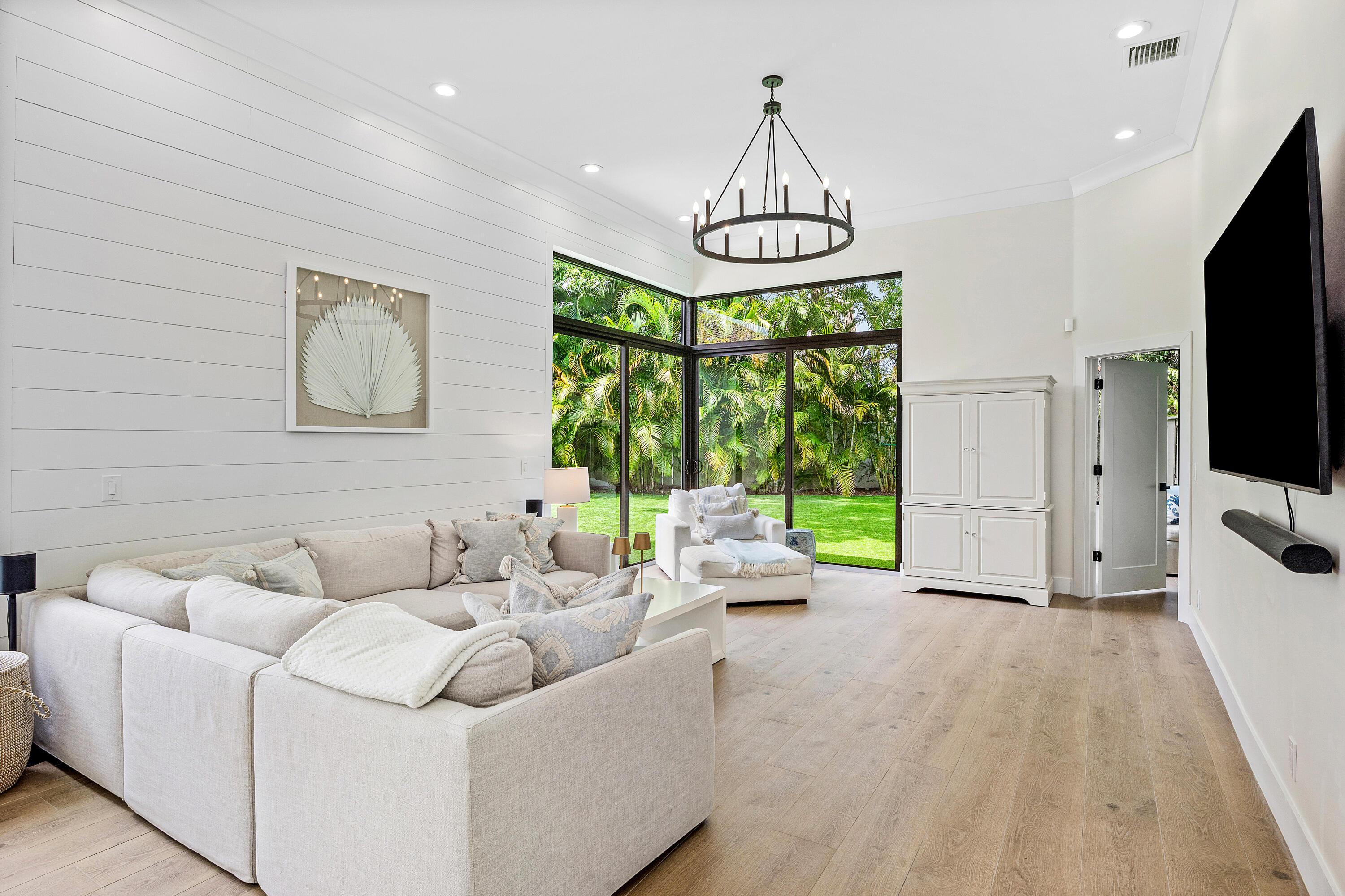2441 Northwest 64th Street Boca Raton, FL 33496 - Photo 5 of 54 Great Room