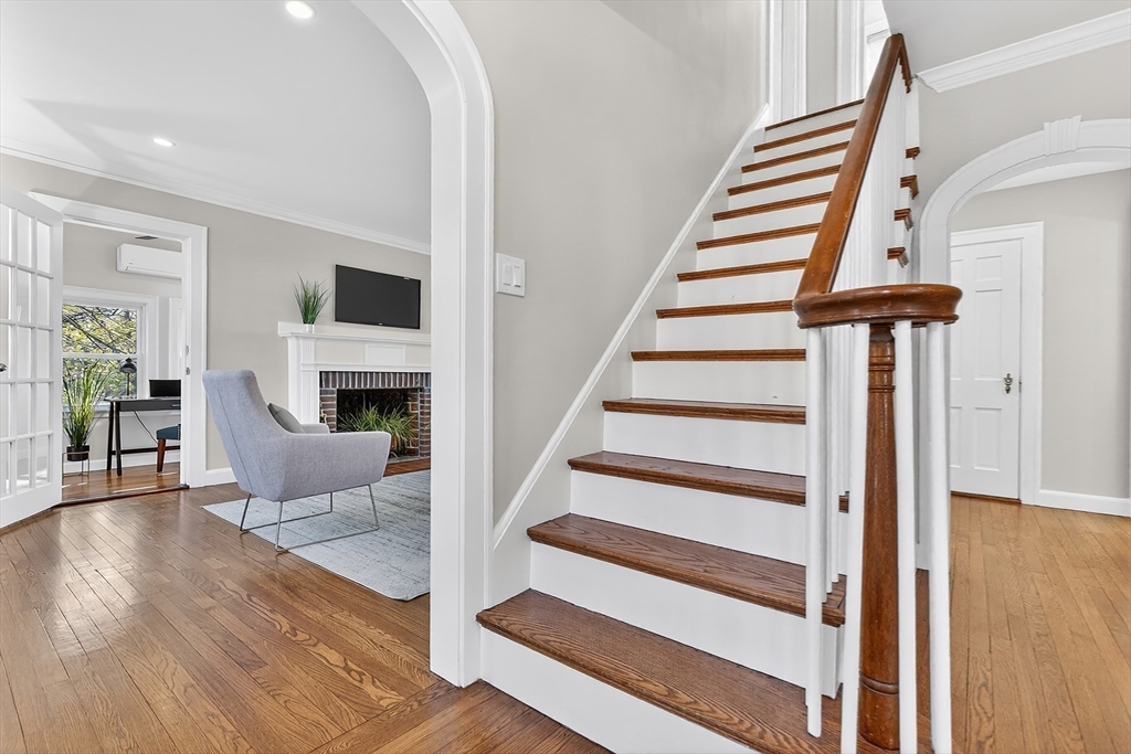 19 Myles Standish Road Boston, MA 02132 - Photo 17 of 31 Gallery Image 17