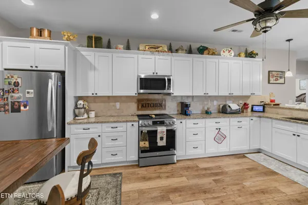 $399,900 | 3040 Villas Creekside Drive, Dandridge, TN 37725