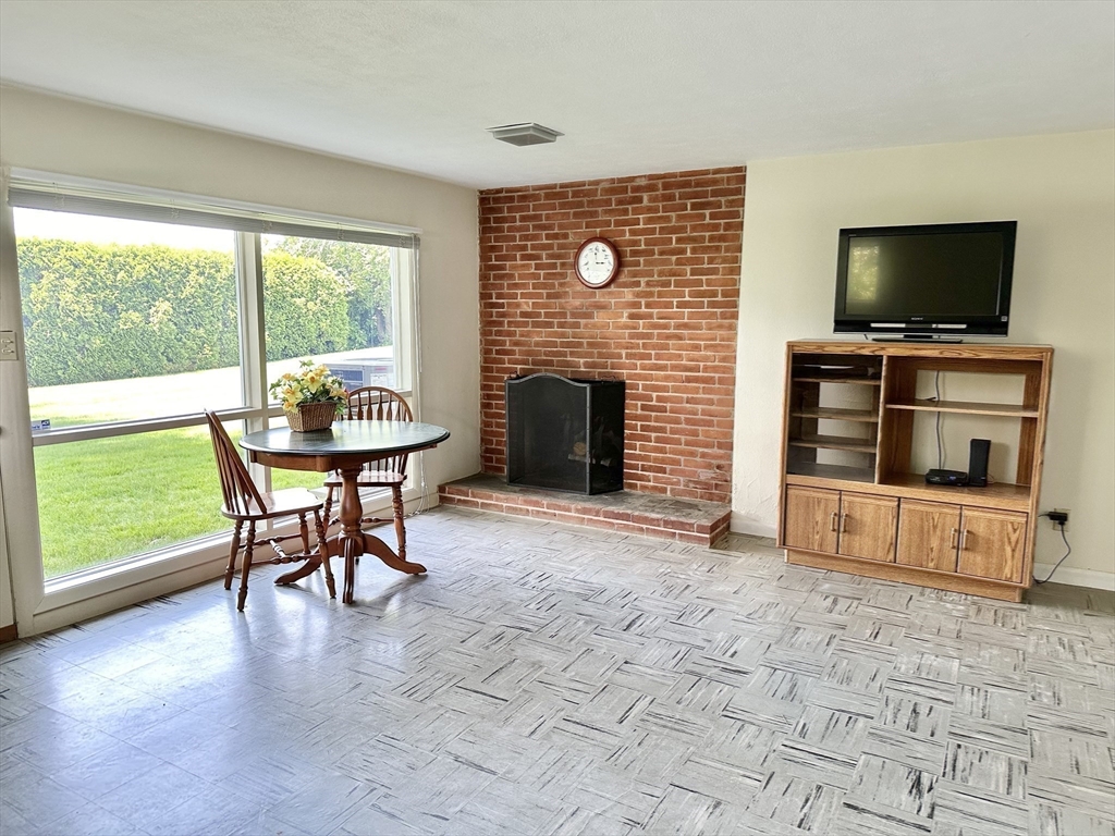 44 Ridge Road East Longmeadow, MA 01028 - Photo 20 of 28 Gallery Image 20