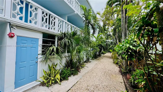 a view of a pathway of a building