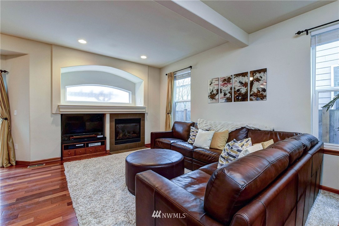 16517 37th Drive Southeast Bothell, WA 98012 - Photo 13 of 32 Gallery Image 13