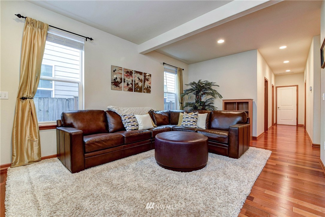 16517 37th Drive Southeast Bothell, WA 98012 - Photo 14 of 32 Gallery Image 14