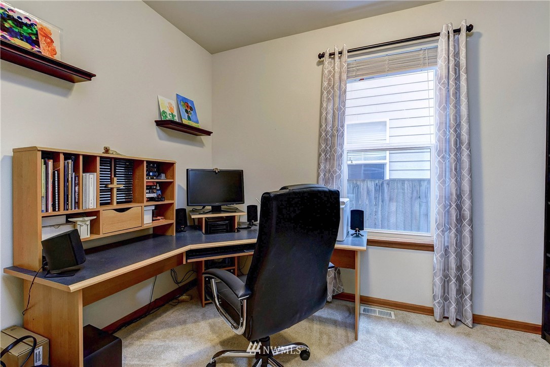 16517 37th Drive Southeast Bothell, WA 98012 - Photo 15 of 32 Gallery Image 15