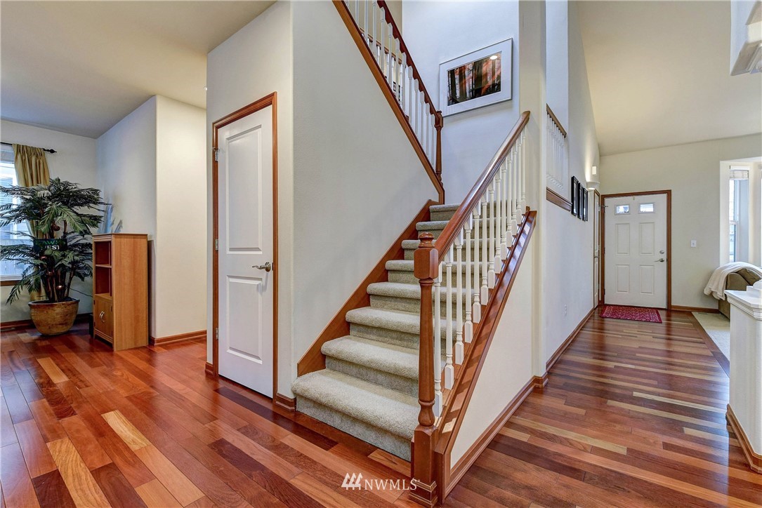 16517 37th Drive Southeast Bothell, WA 98012 - Photo 17 of 32 Gallery Image 17