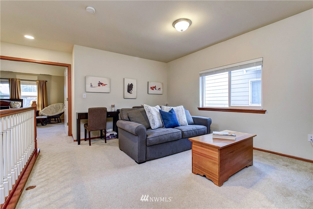 16517 37th Drive Southeast Bothell, WA 98012 - Photo 19 of 32 Gallery Image 19