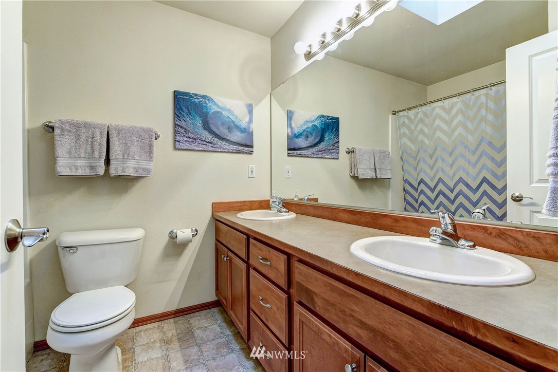 16517 37th Drive Southeast Bothell, WA 98012 - Photo 27 of 32 Gallery Image 27