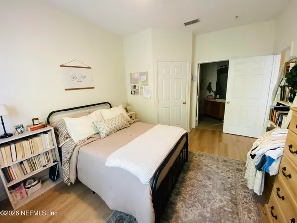 $1,575 | 10550 Baymeadows Road, Unit 327, Jacksonville, FL 32256