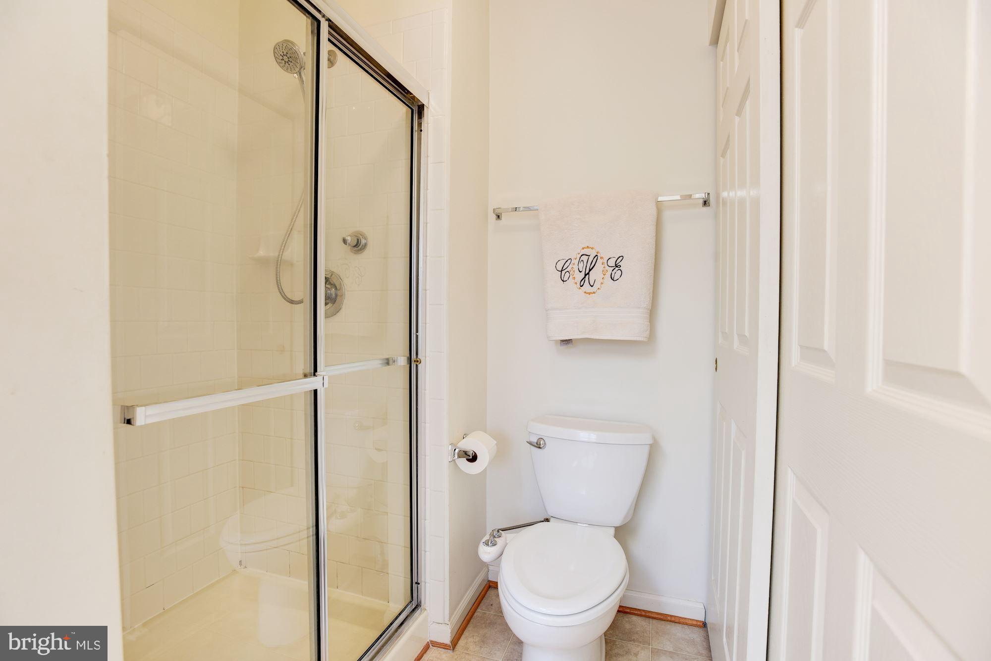 3022 Spice Bush Road Laurel, MD 20724 - Photo 25 of 42 Primary Bath