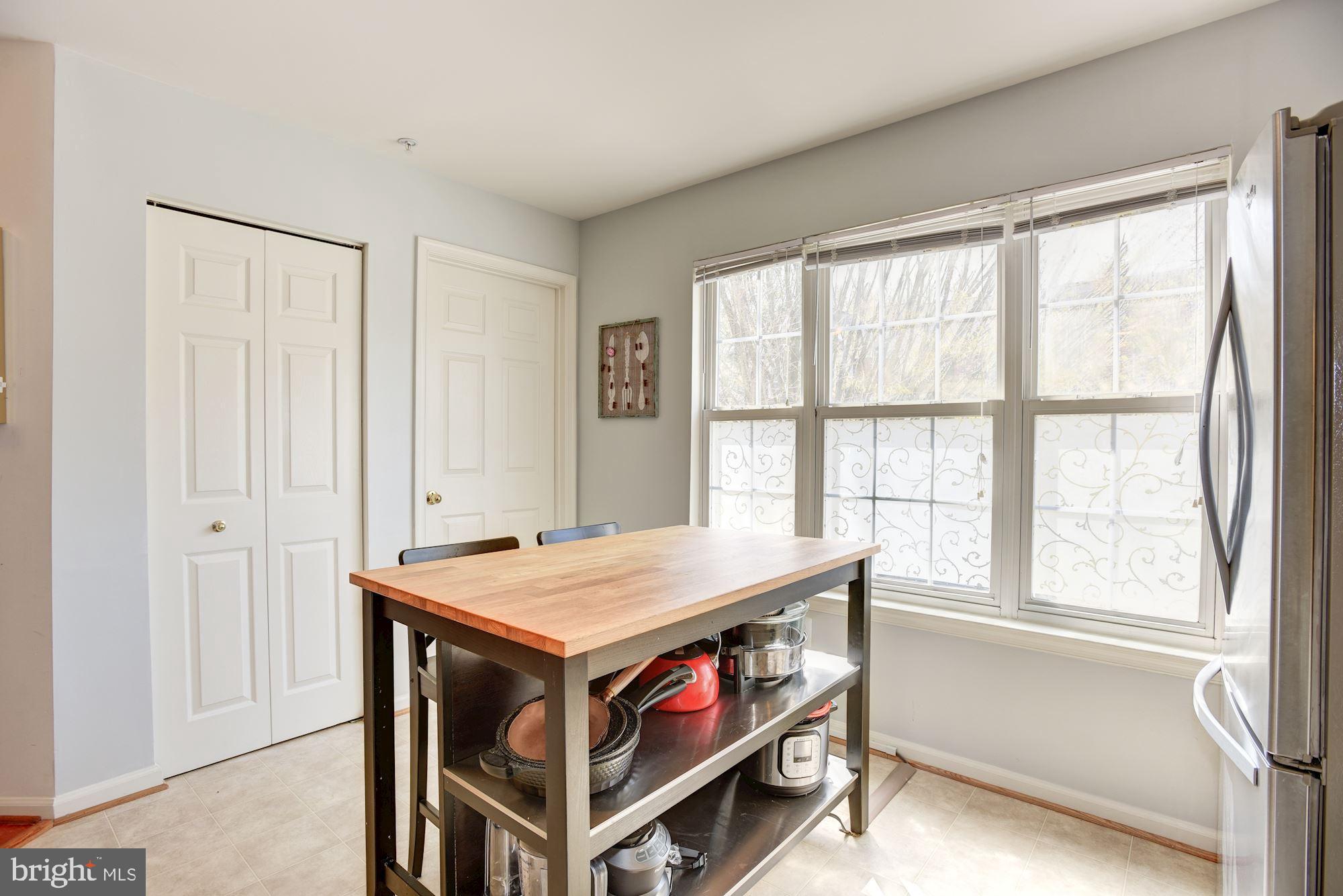 3022 Spice Bush Road Laurel, MD 20724 - Photo 7 of 42 Kitchen
