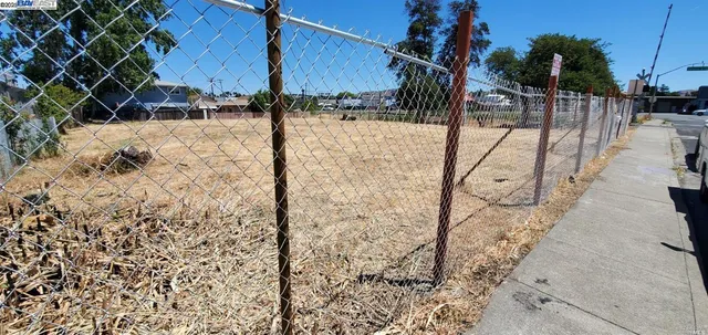 $138,000 | 240 Mississippi Street, Vallejo, CA 94590