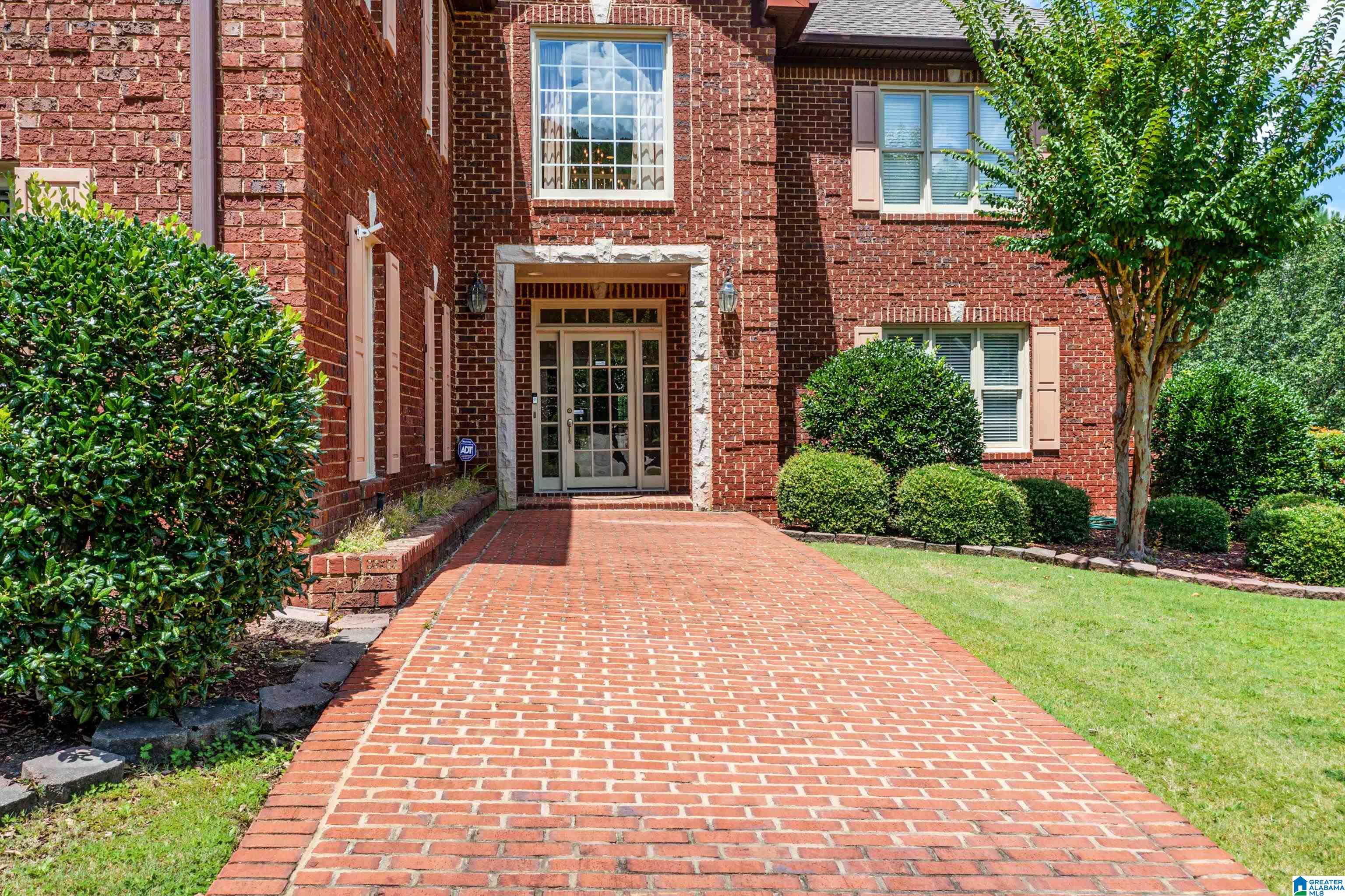 164 Windsor Lane Pelham, AL 35124 - Photo 3 of 50
