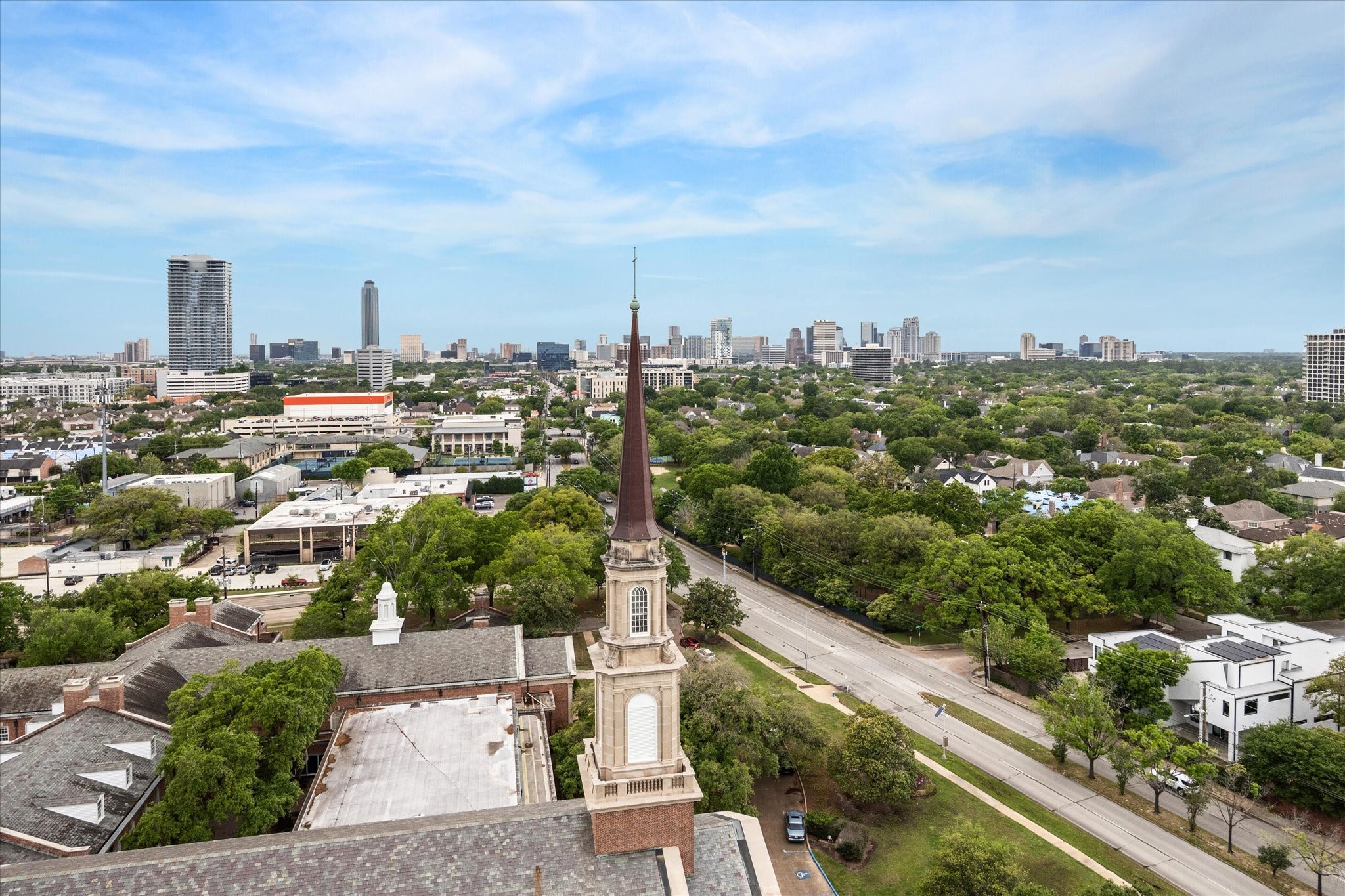 3433 Westheimer Road, Unit 1503 Houston, TX 77027 - Photo 33 of 49 Gallery Image 33