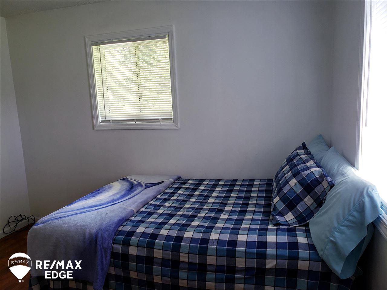 5687 West Oregon Road Lapeer, MI 48446 - Photo 13 of 57 50047127-12.JPG