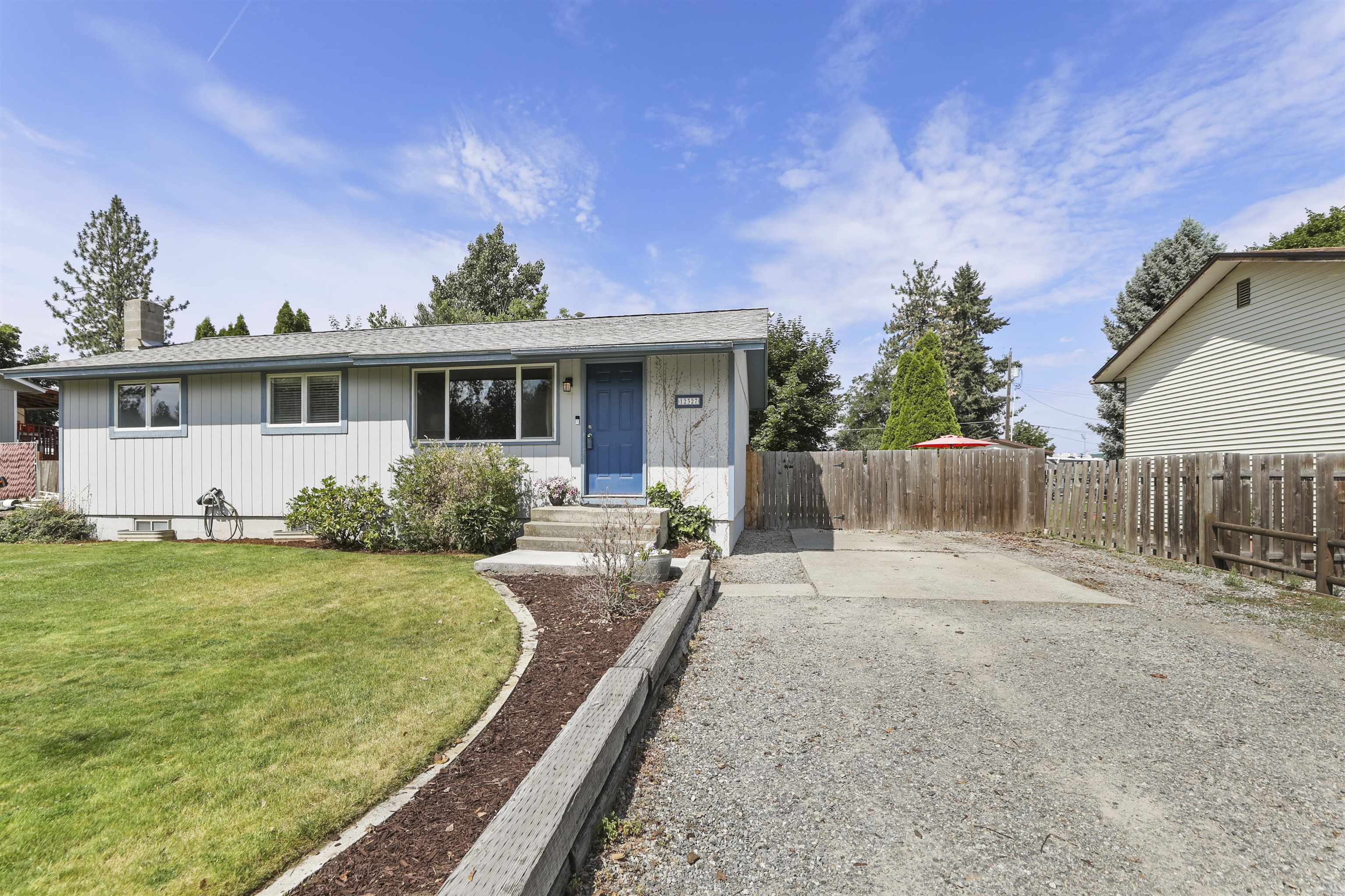 12327 North Florida Street Mead, WA 99021 - Photo 1 of 21 Gallery Image 1