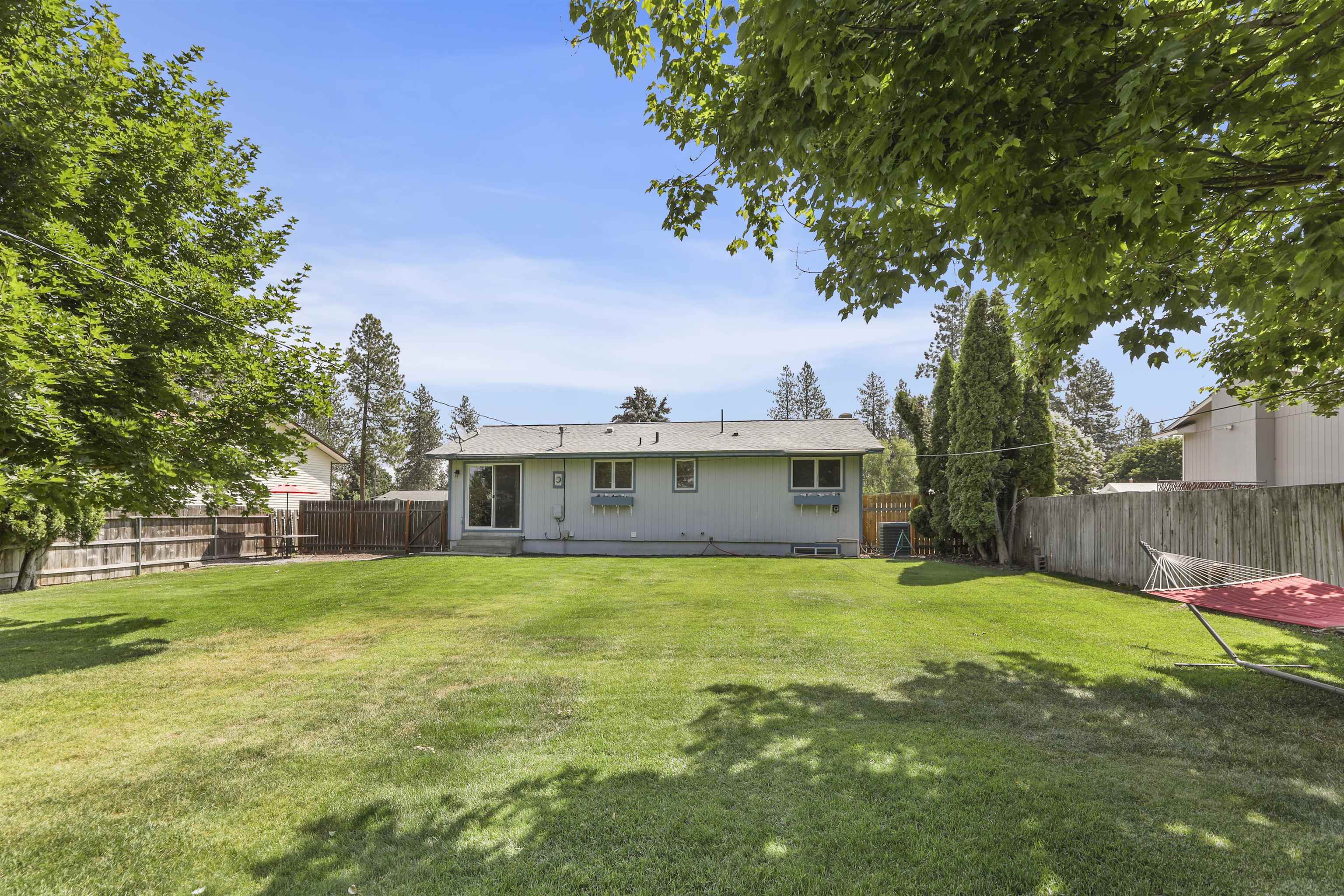 12327 North Florida Street Mead, WA 99021 - Photo 19 of 21 Gallery Image 19