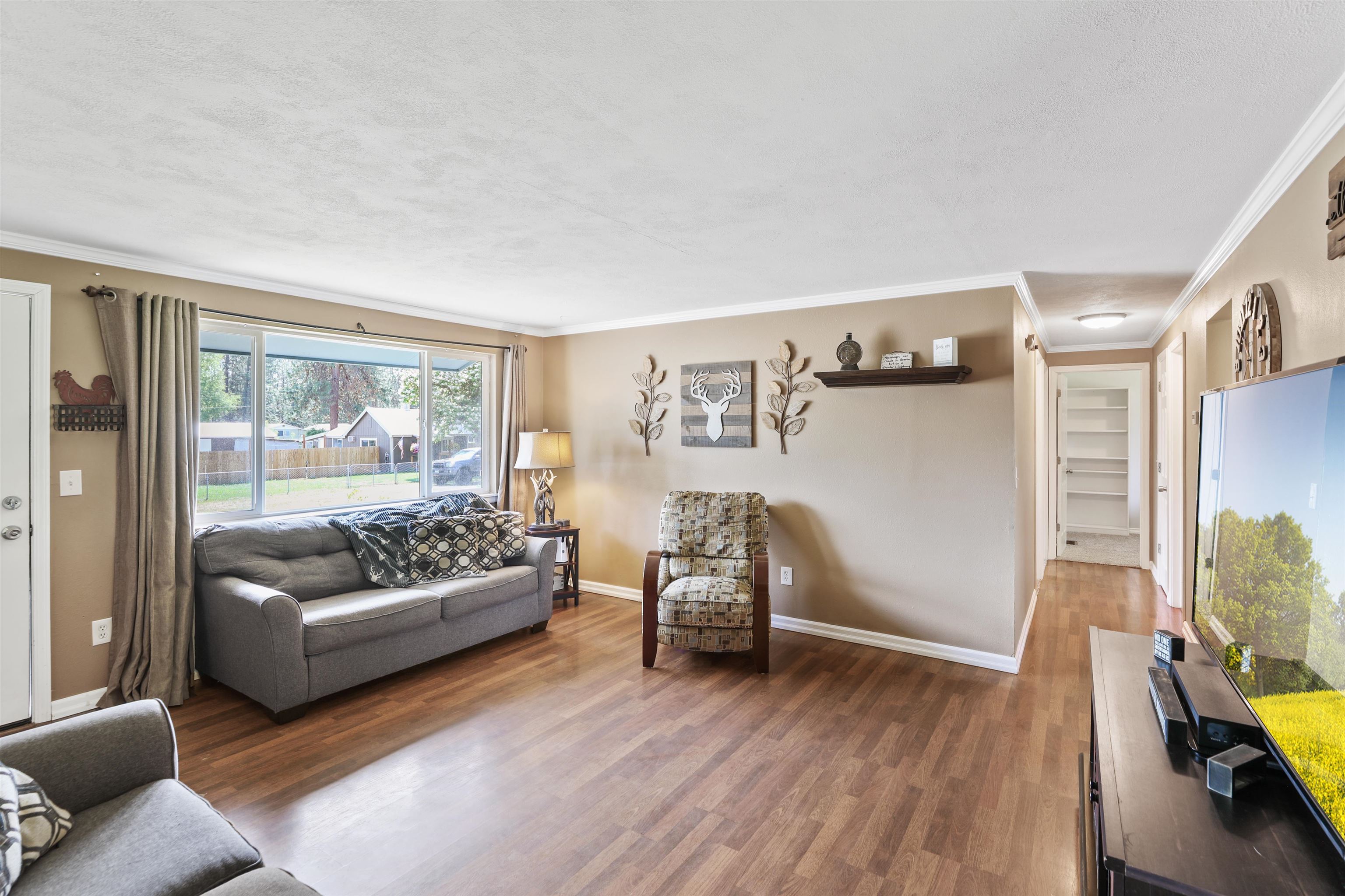 12327 North Florida Street Mead, WA 99021 - Photo 3 of 21 Gallery Image 3