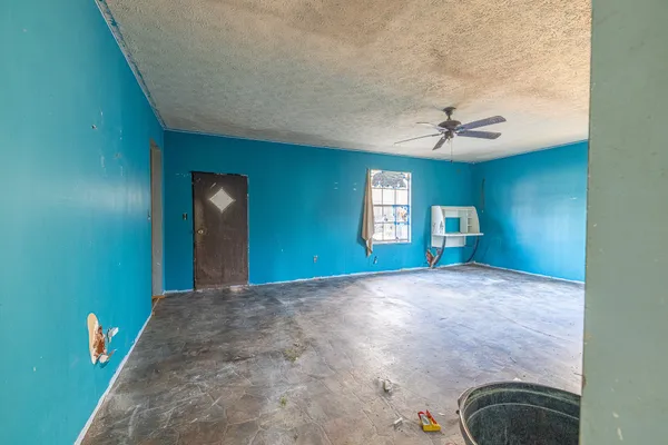 $64,900 | 141 Bluebird Drive, Onalaska, TX 77360