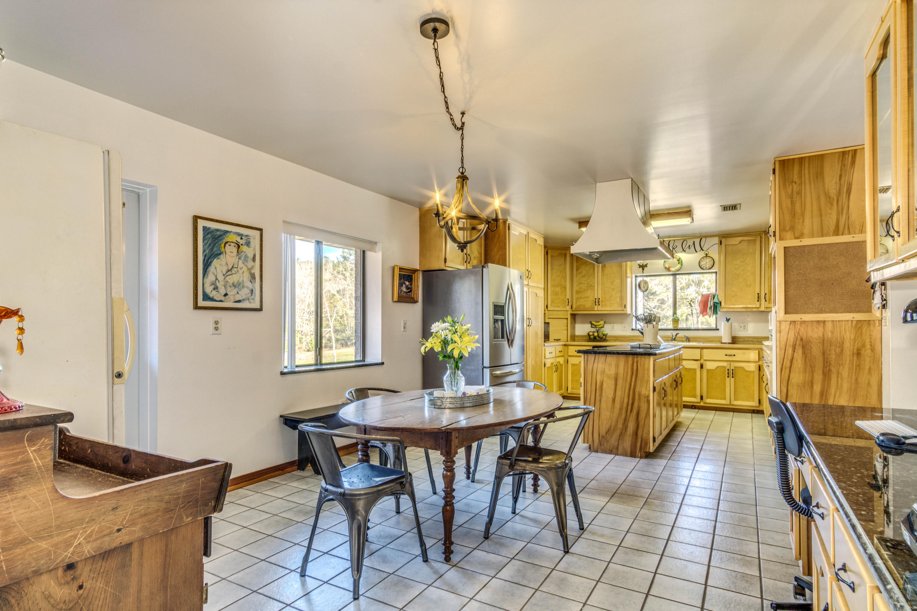 107 Platt Road DeFuniak Springs, FL 32435 - Photo 5 of 25 kitchen 2
