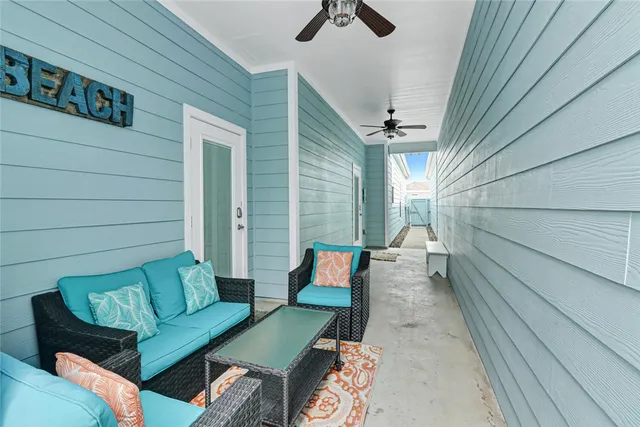 $418,000 | 2212 Highway 361, Unit 204, Port Aransas, TX 78373