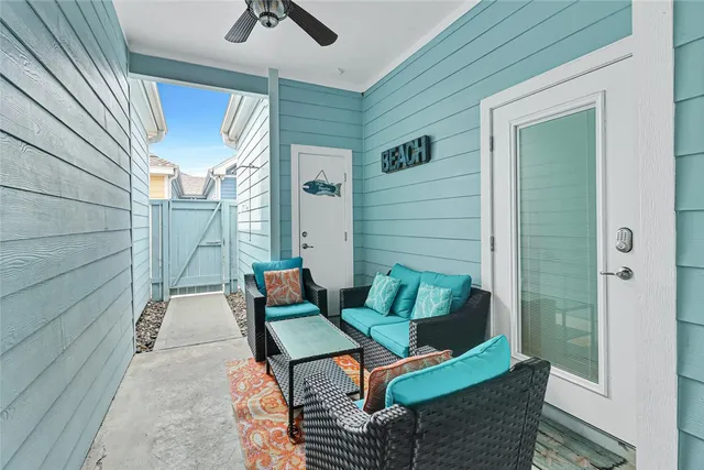 $418,000 | 2212 Highway 361, Unit 204, Port Aransas, TX 78373