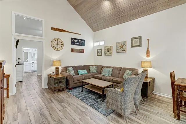 $418,000 | 2212 Highway 361, Unit 204, Port Aransas, TX 78373