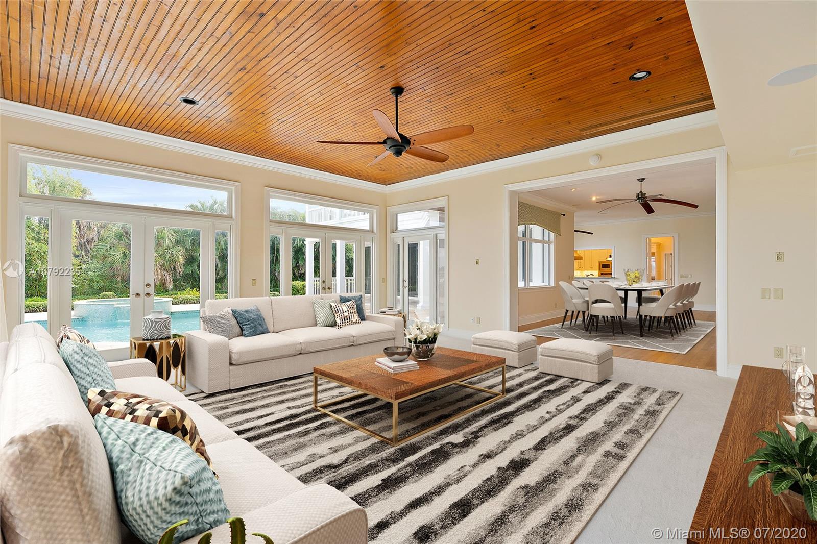 5481 Pennock Point Road Jupiter, FL 33458 - Photo 3 of 38 Family Room