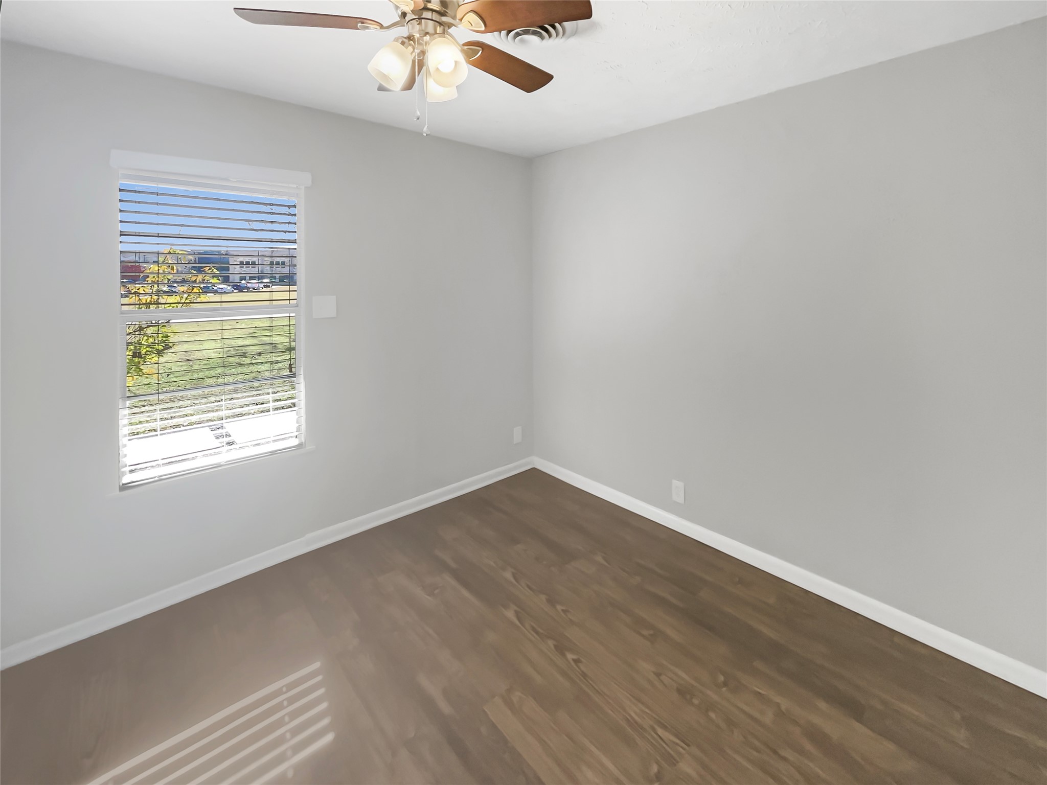 1105 East 17th Street Georgetown, TX 78626 - Photo 11 of 17