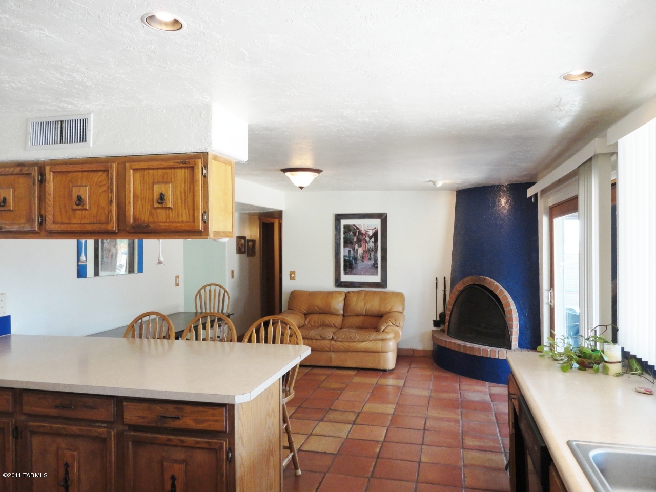 1330 West Roller Coaster Road Tucson, AZ 85704 - Photo 12 of 32 Gallery Image 12