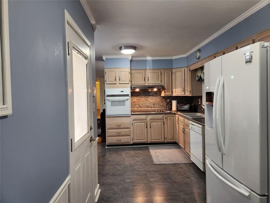 1554 Cooper Lake Road Southeast Smyrna, GA 30082 - Photo 19 of 45