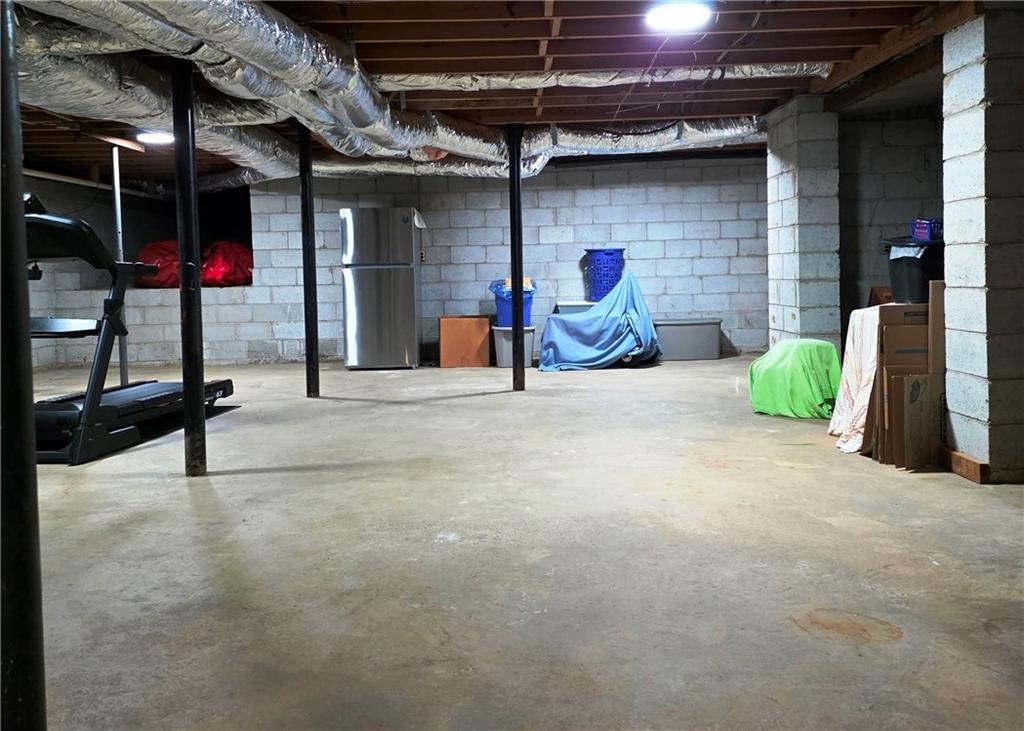 1554 Cooper Lake Road Southeast Smyrna, GA 30082 - Photo 39 of 45