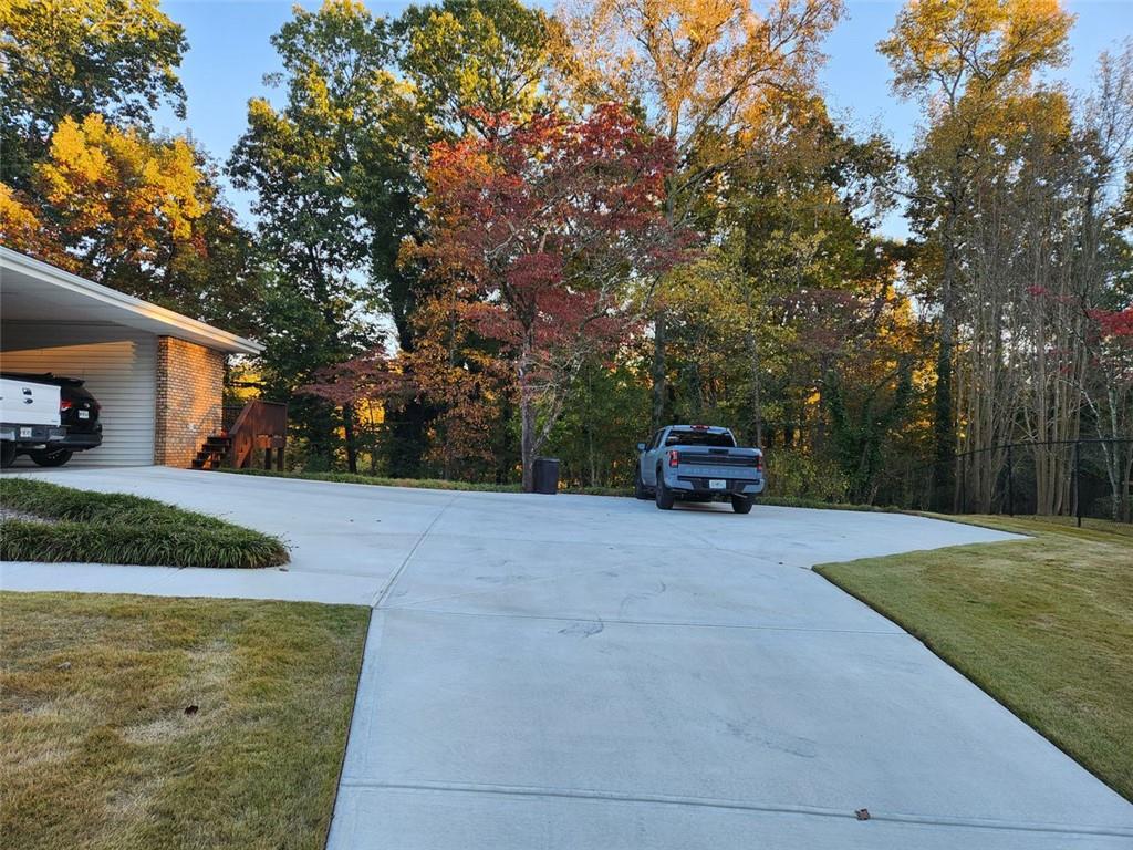 1554 Cooper Lake Road Southeast Smyrna, GA 30082 - Photo 10 of 45