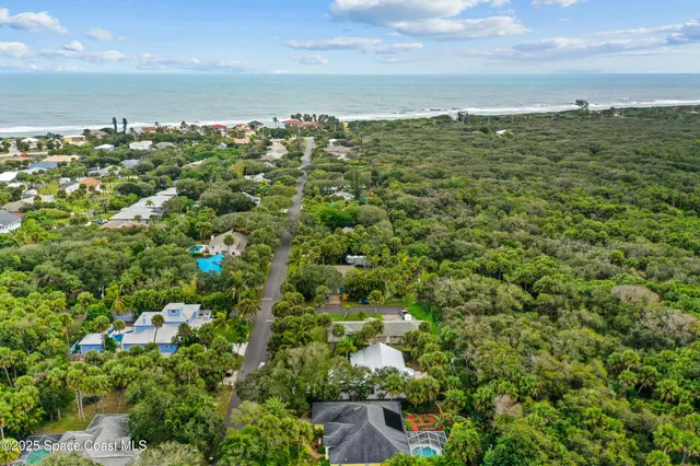 $2,960 | 225 Pelican Drive, Melbourne Beach, FL 32951