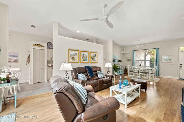 $2,960 | 225 Pelican Drive, Melbourne Beach, FL 32951