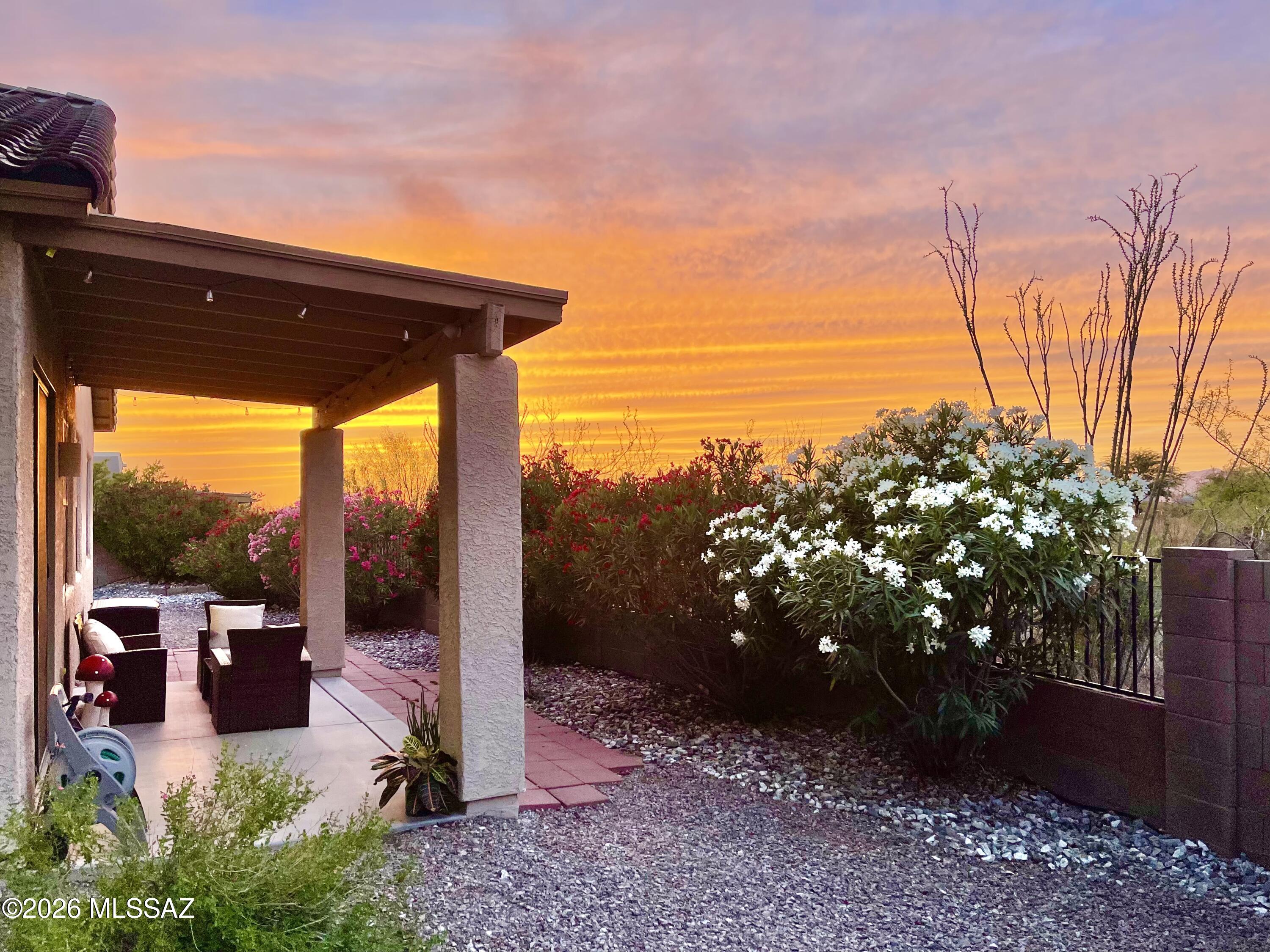 10835 South Heart Break Ridge Place Vail, AZ 85641 - Photo 41 of 49 a view of a patio