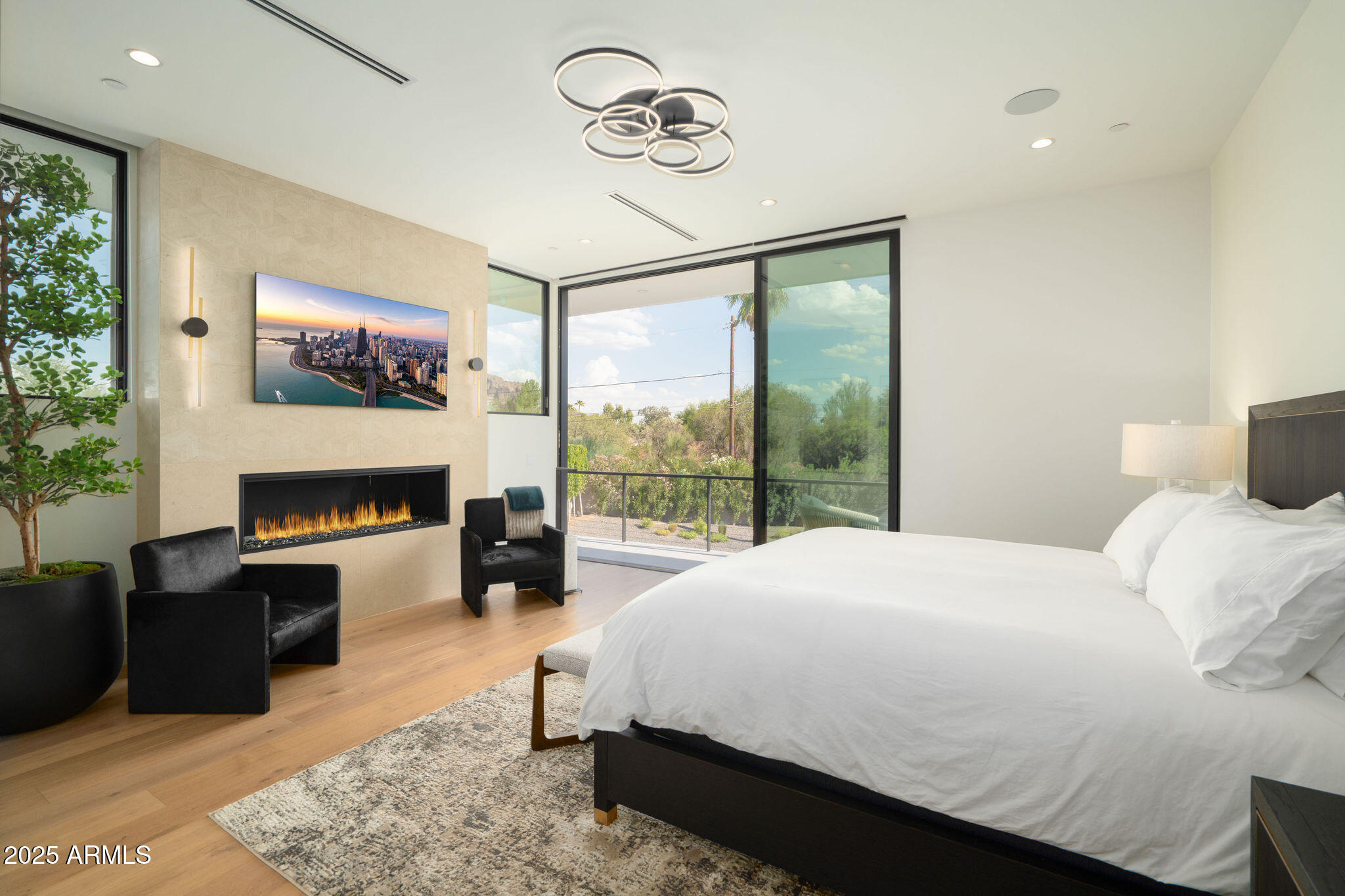 4039 East Rancho Drive Phoenix, AZ 85018 - Photo 19 of 53 Primary