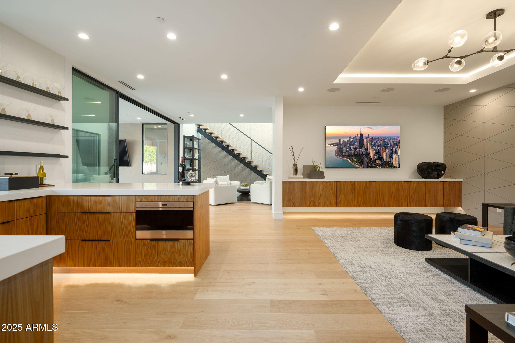 4039 East Rancho Drive Phoenix, AZ 85018 - Photo 29 of 53 Bath/Fam