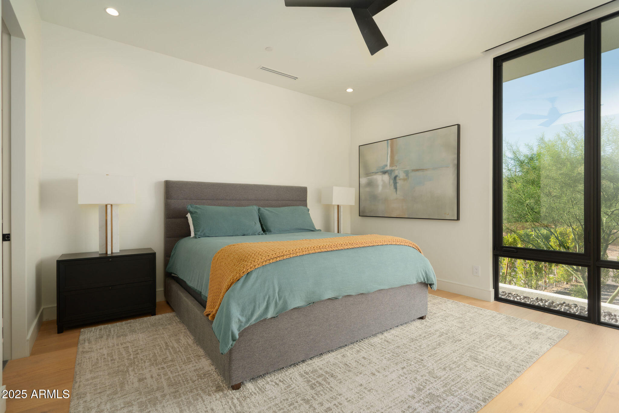 4039 East Rancho Drive Phoenix, AZ 85018 - Photo 38 of 53 Mainfloor Bedroom