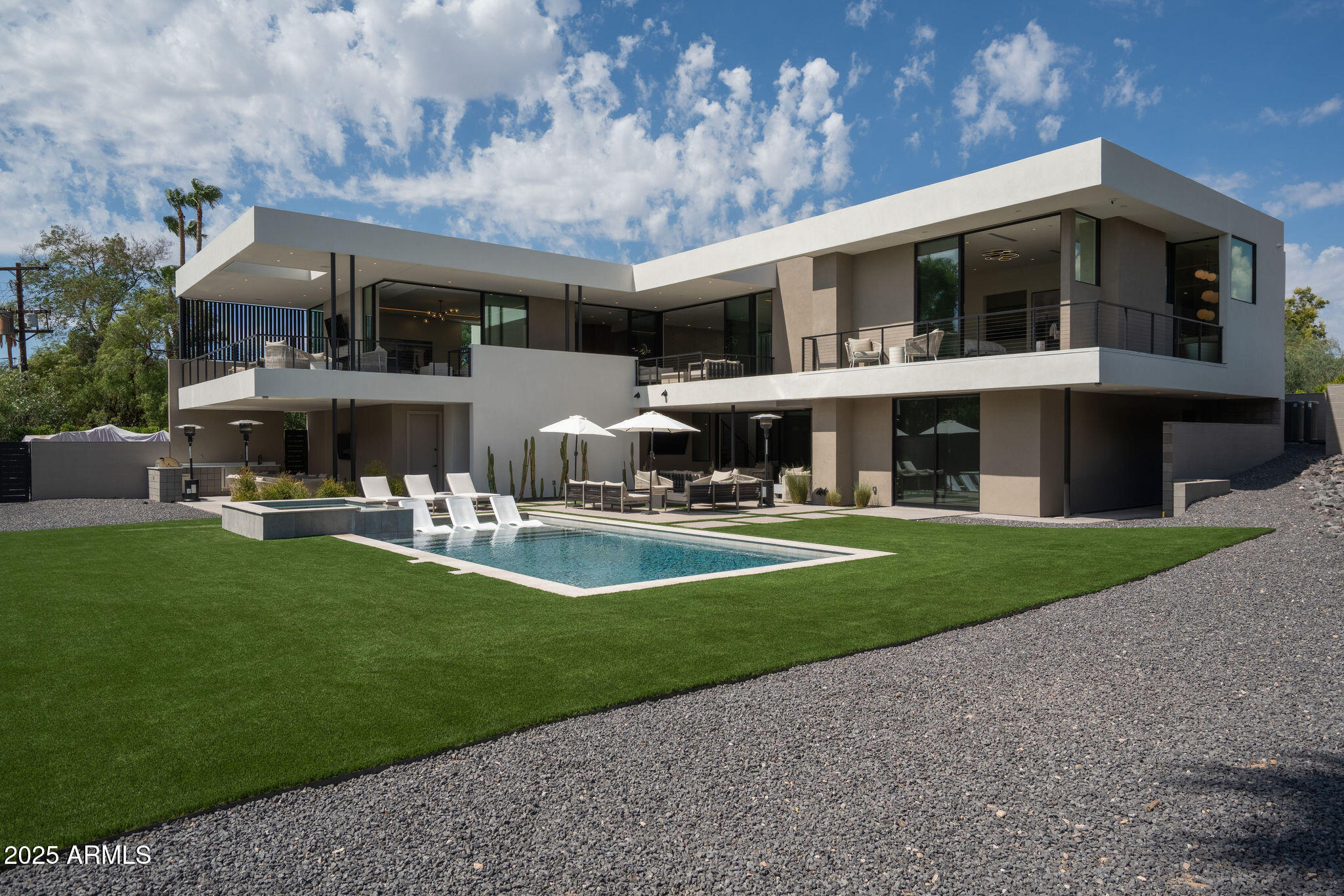 4039 East Rancho Drive Phoenix, AZ 85018 - Photo 43 of 53 Back