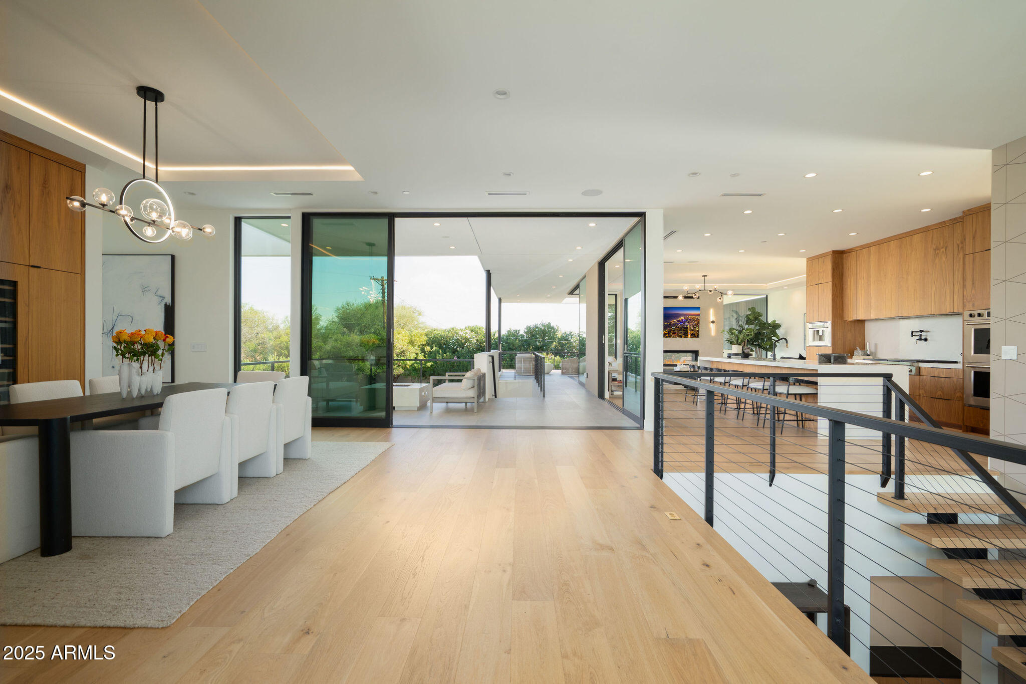 4039 East Rancho Drive Phoenix, AZ 85018 - Photo 10 of 53 Dining