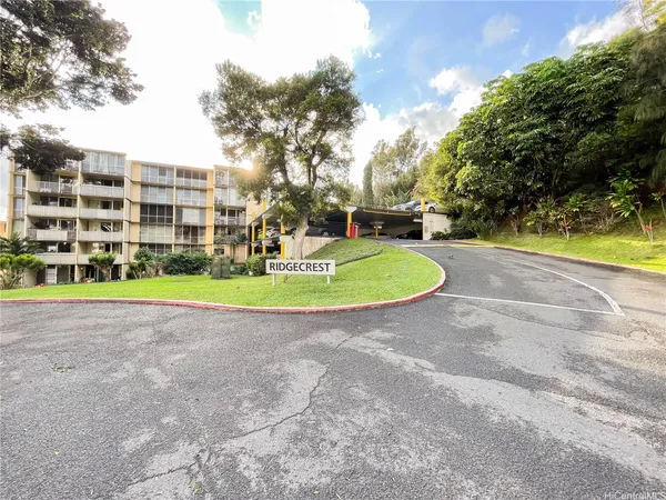 $375,000 | 95-2052 Waikalani Place, Unit B404, Mililani, HI 96789